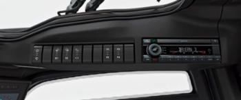 Radio med DAB+ og MP3-afspiller - inkluderer håndfrit Bluetooth-udstyr 
